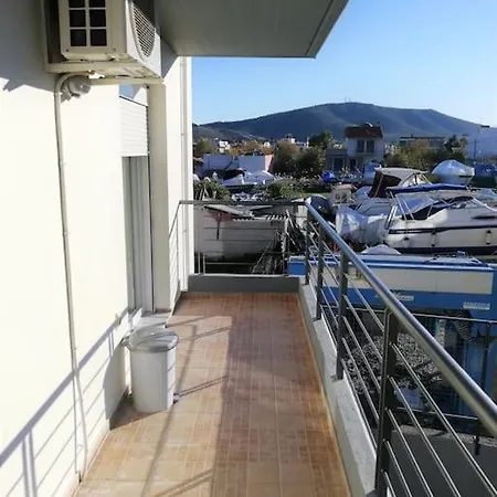 Apartment Family-friendly Near The Sea.
