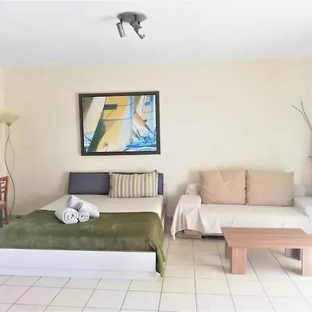 Family-friendly Near The Sea. Apartment *